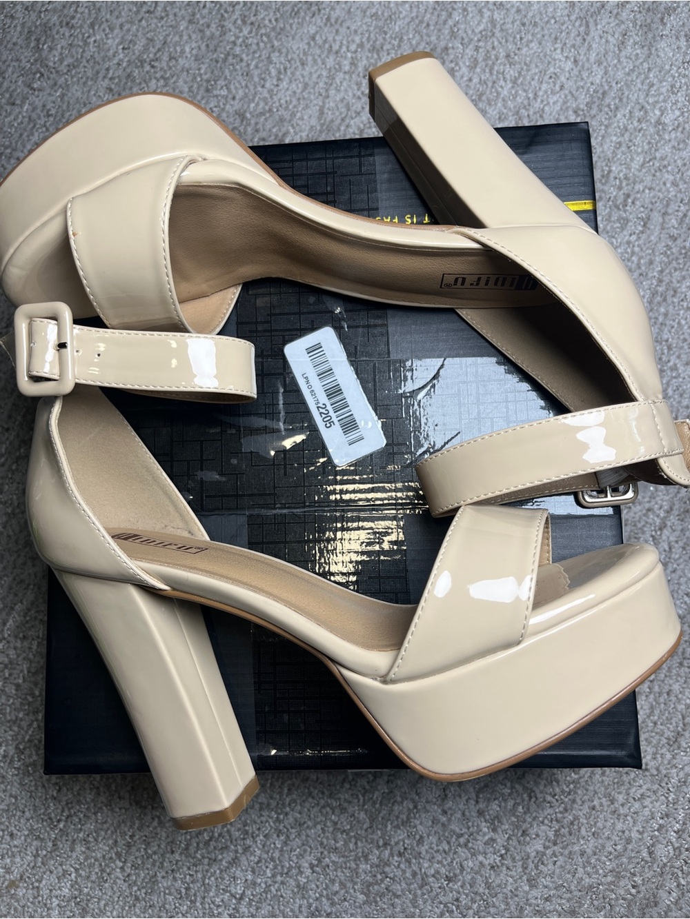 IDIFU Platform Block Chunky High Open Toe Heeled Sandals 8.5.